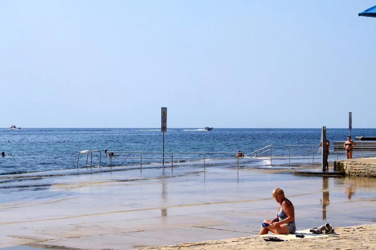 Apartments With A Parking Space Umag - 21070