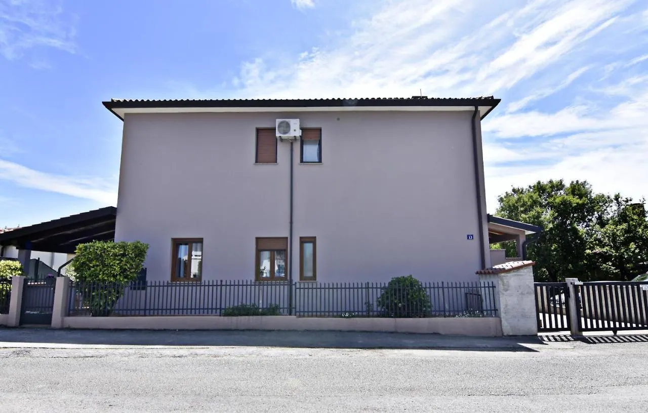 Apartments With A Parking Space Umag - 21070