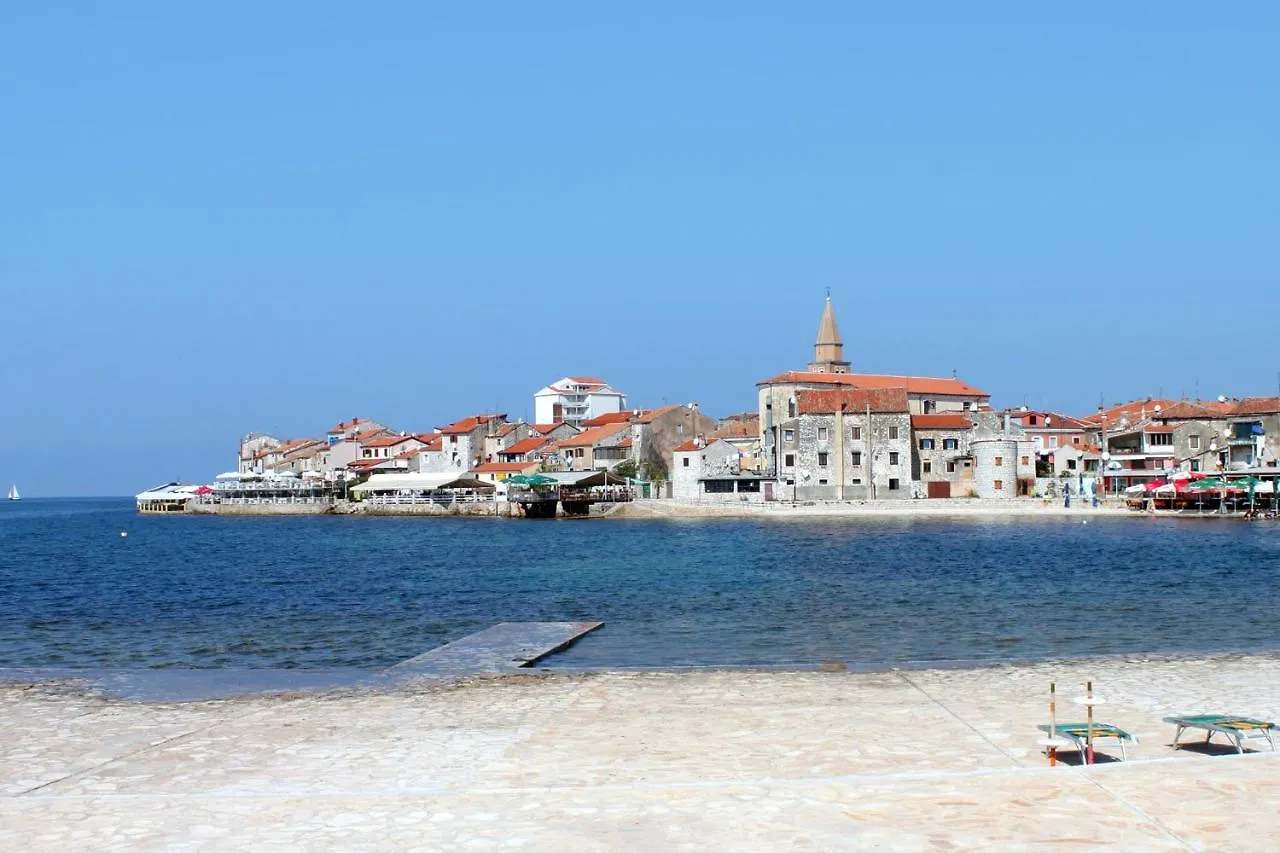 Apartments With A Parking Space Umag - 21070